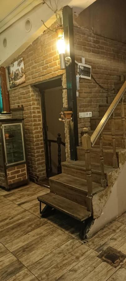 Armis Hostel イスタンブール エクステリア 写真